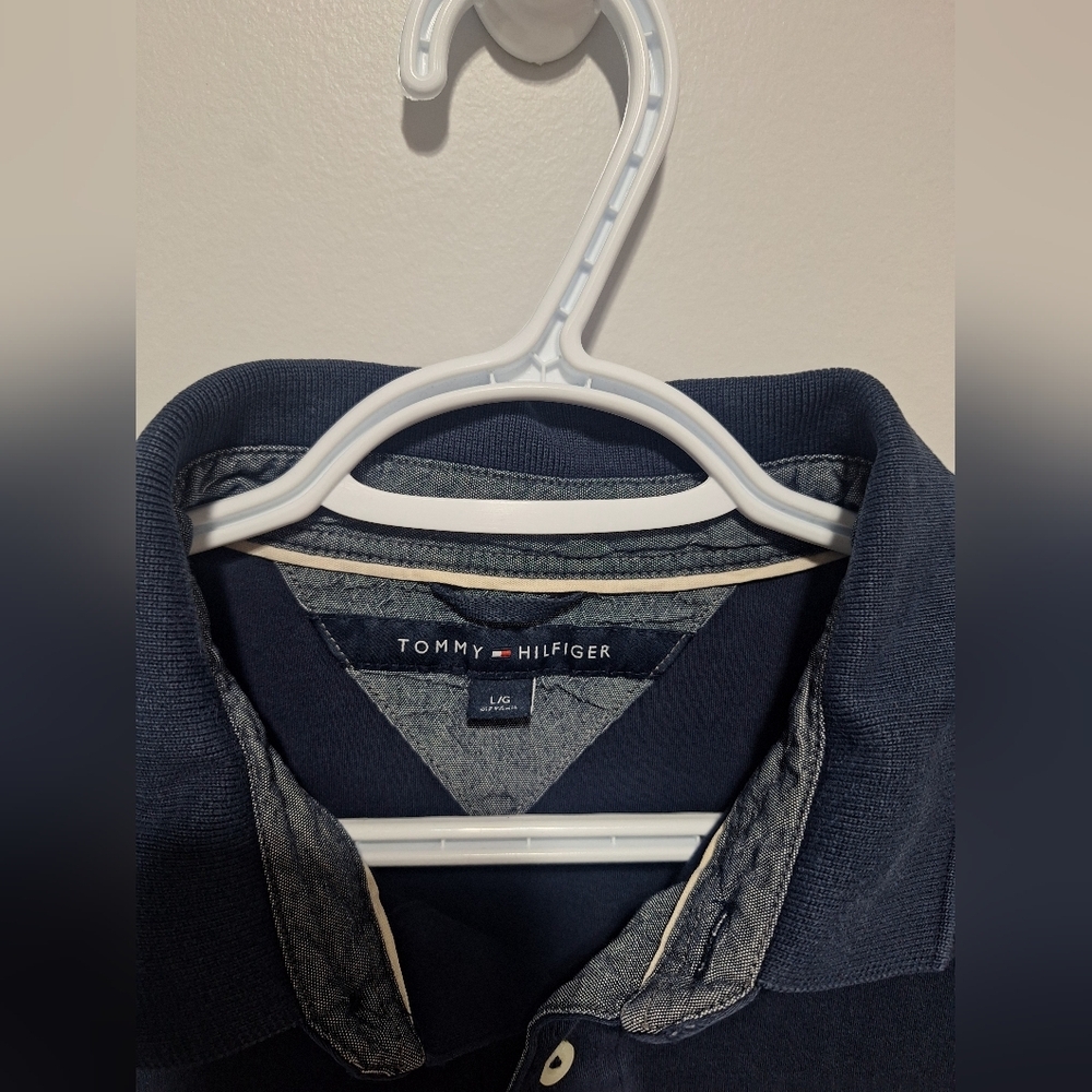 Tommy Hilfiger Lrg Men's Navy Polo Shirt - Picture 4 of 4
